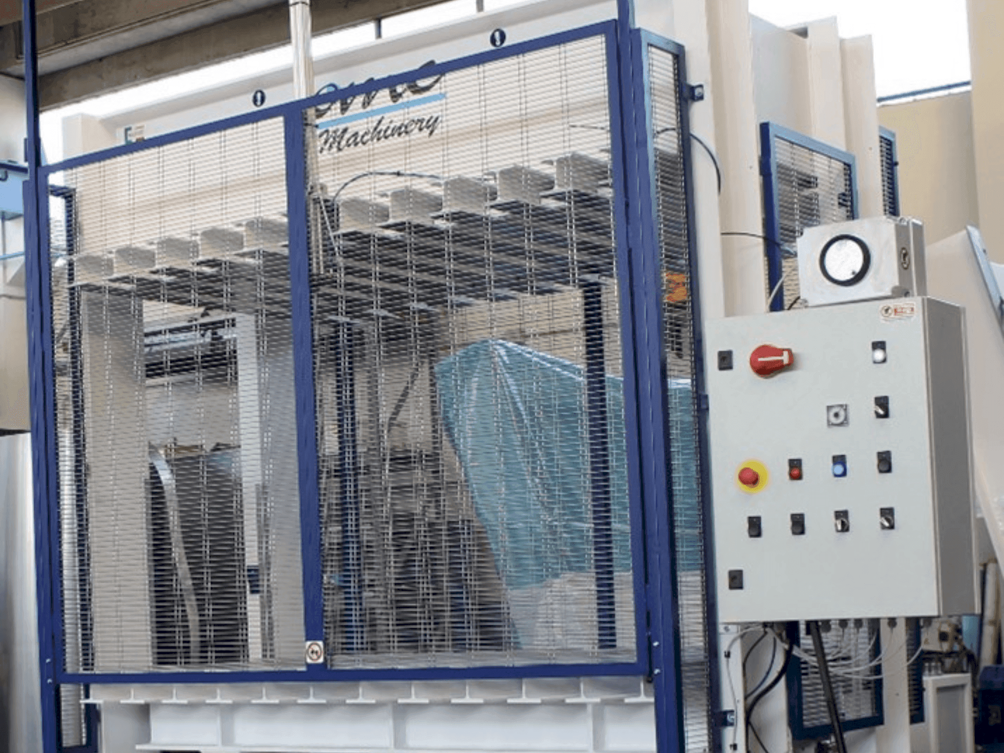 Front view of OMC PPC/e  machine