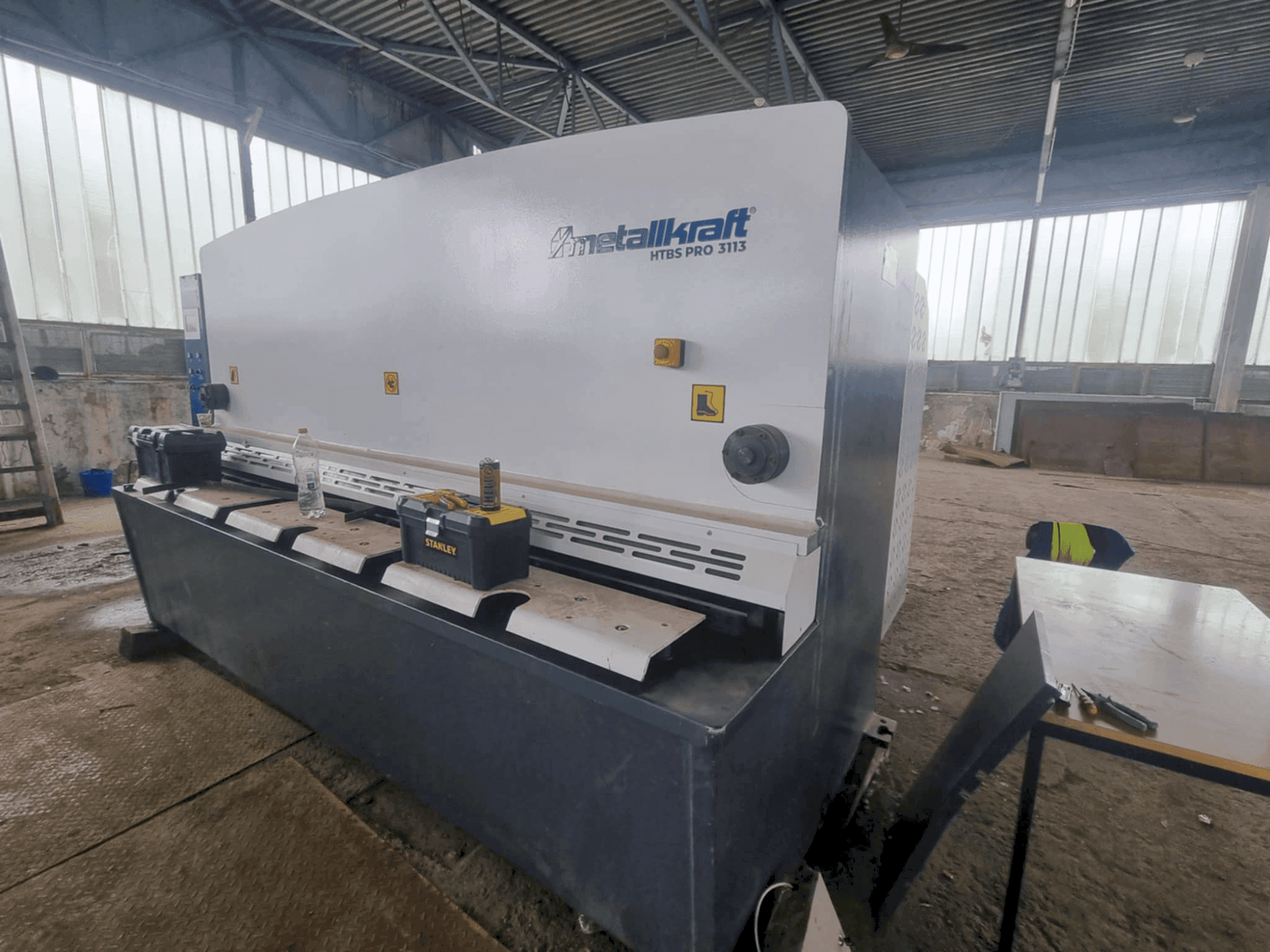 Front view of Metallkraft HTBS PRO 3113 machine