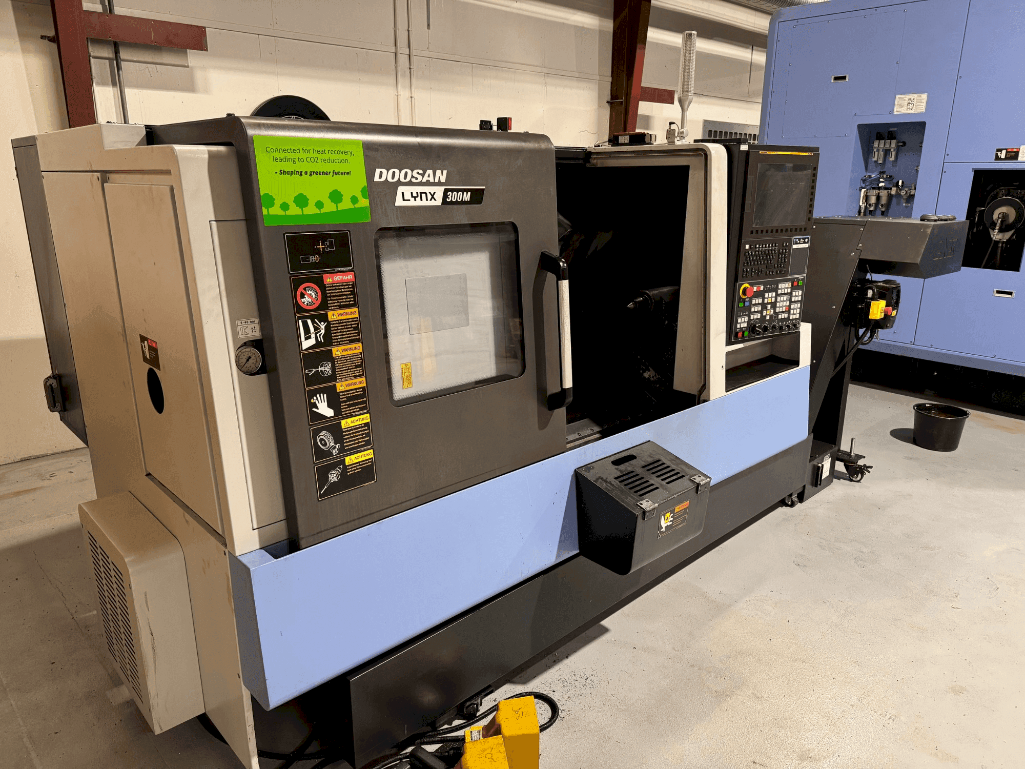 Front view of DOOSAN LYNX 300M  machine