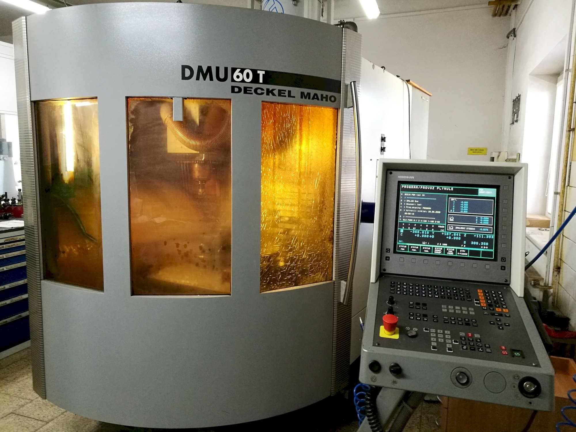 Front view of DECKEL MAHO DMU 60T machine