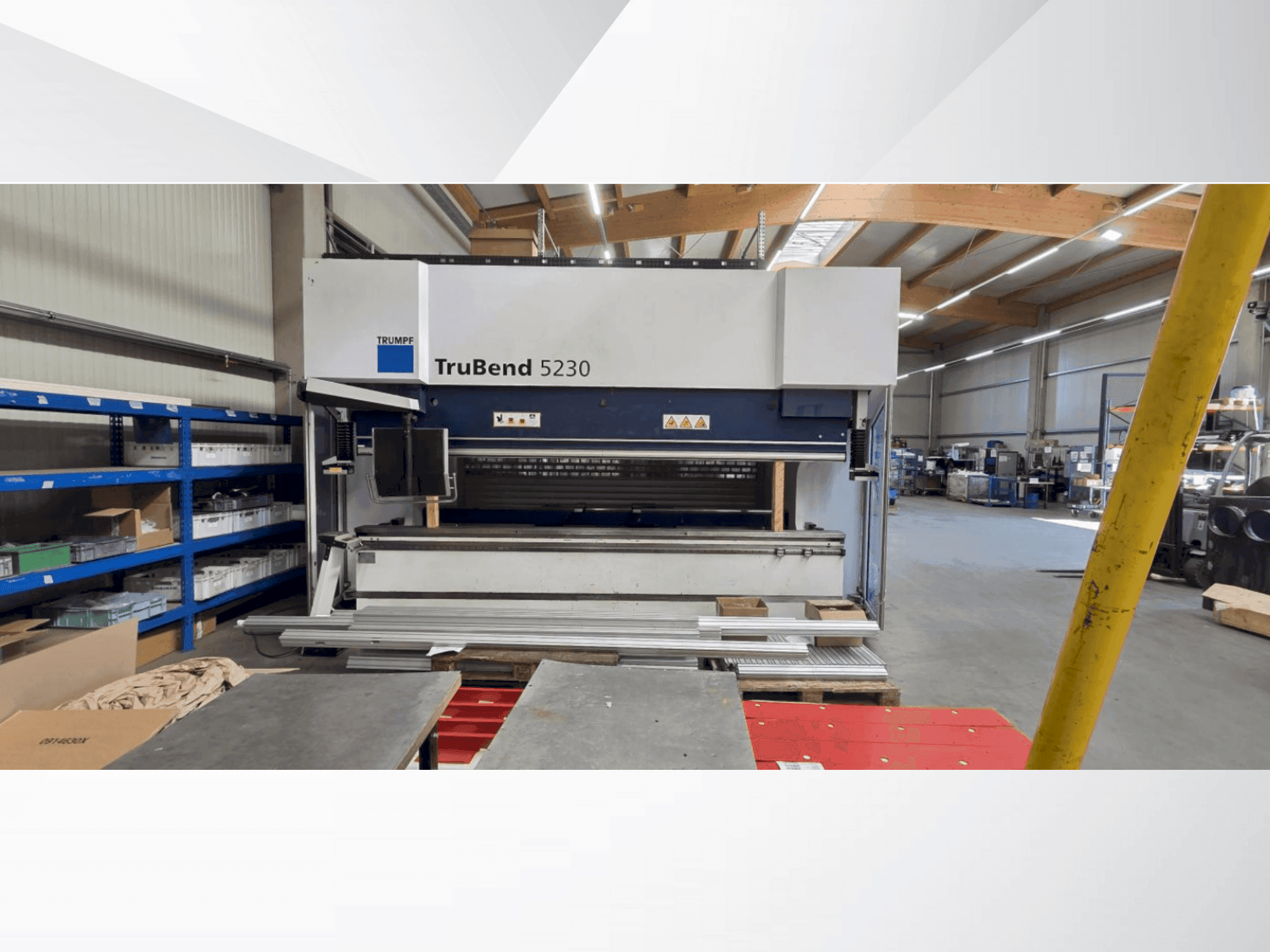 Front view of TRUMPF TruBend 5230 machine