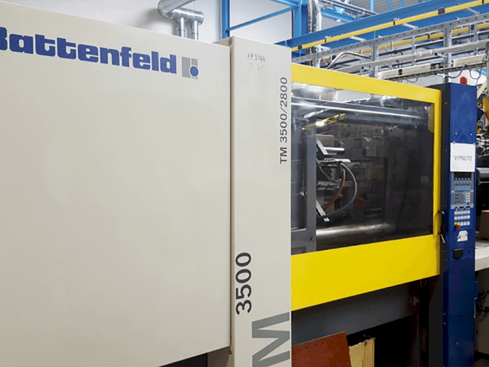 Front view of Battenfeld TM 3500/2800  machine