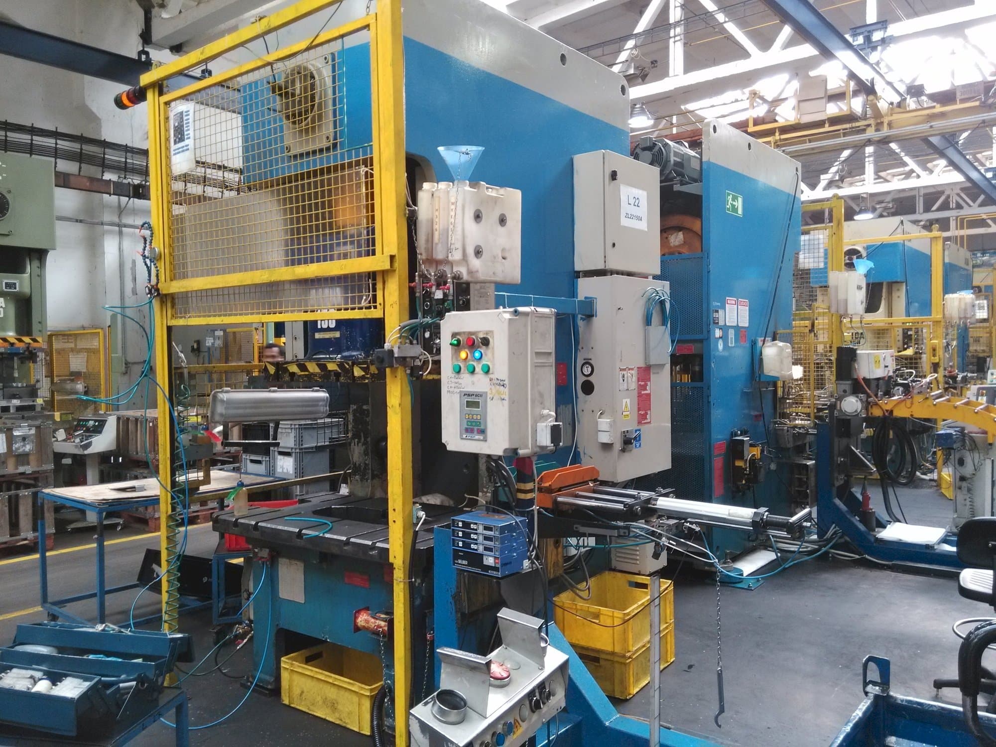 Front view of AIDA NC 1-150  machine