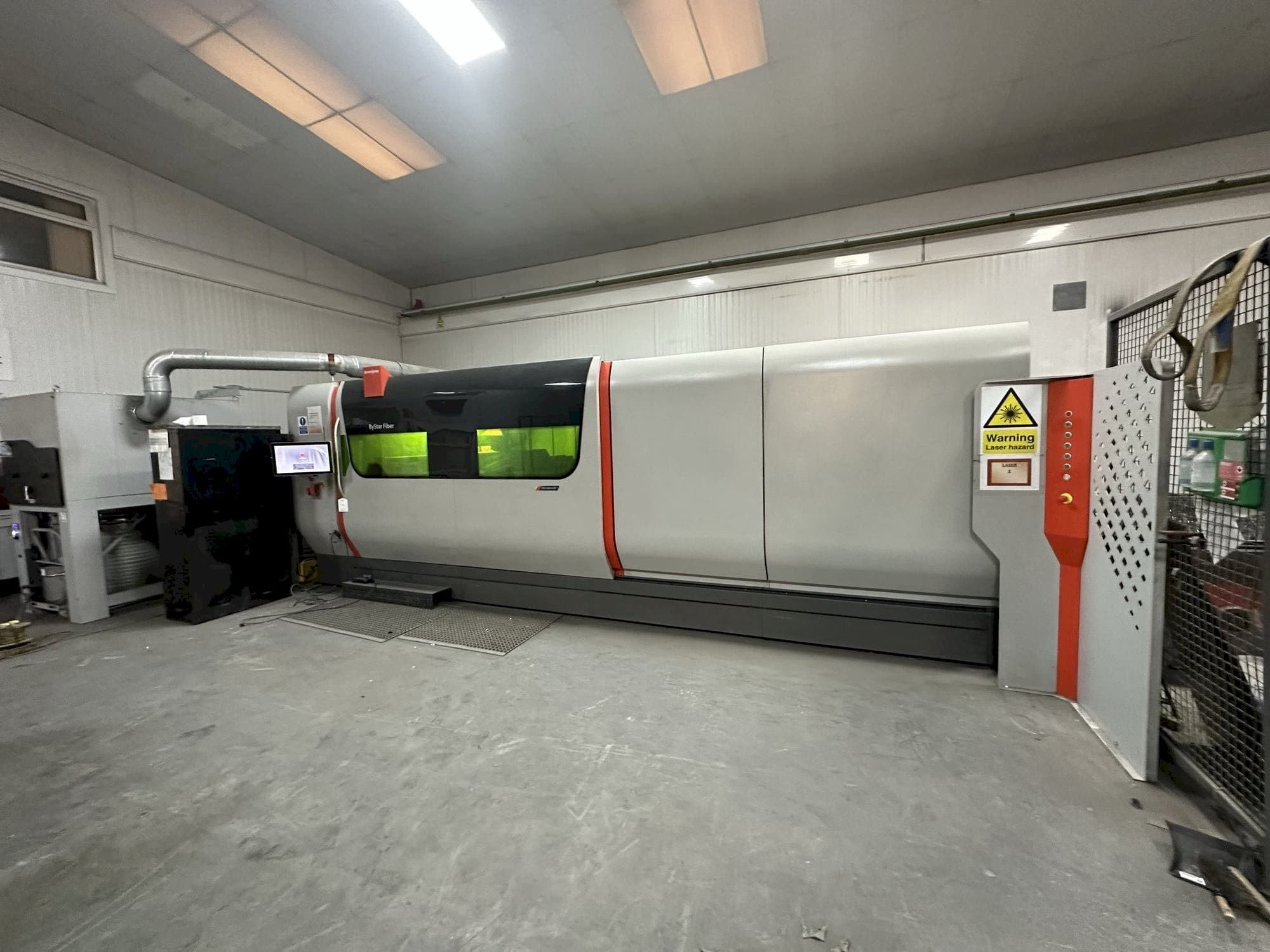 Front view of Bystronic Bystar 4020 6KW Fibre with ByTrans machine