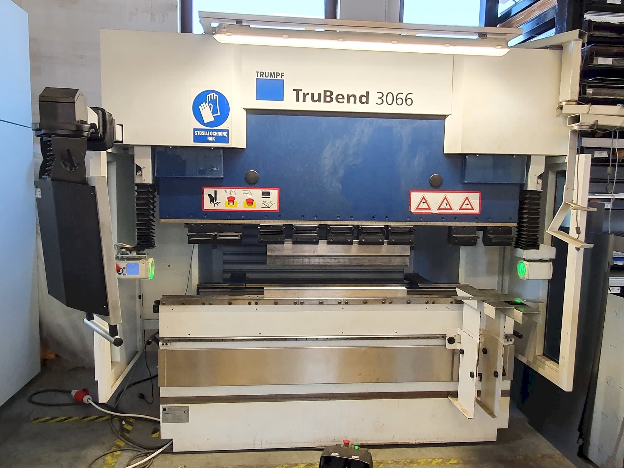 Front view of Trumpf TruBend 3066 machine
