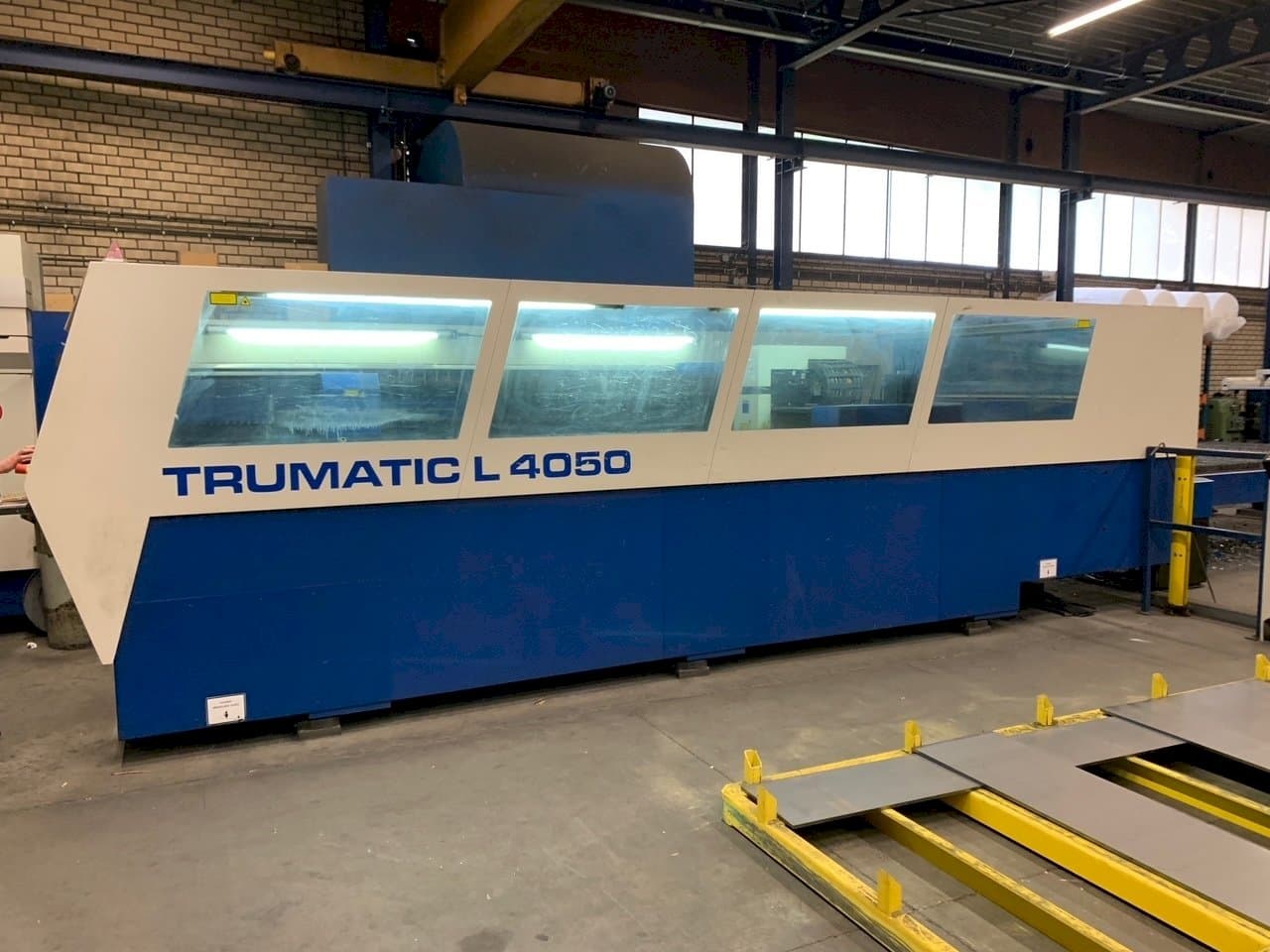 Front view of Trumpf Trumatic L4050 5kW CO2 + Liftmaster  machine