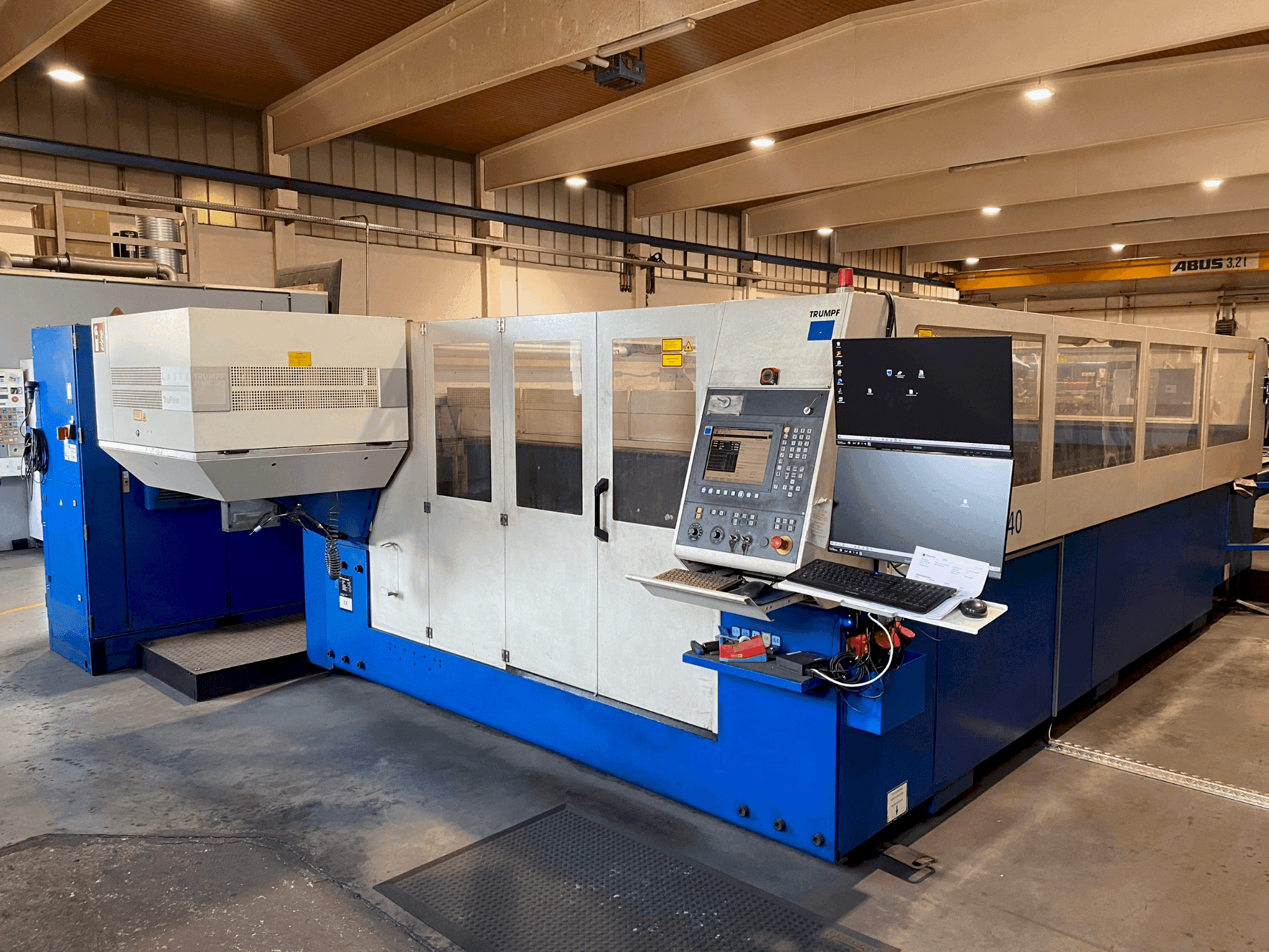 Front view of TRUMPF TruLaser 3040  machine