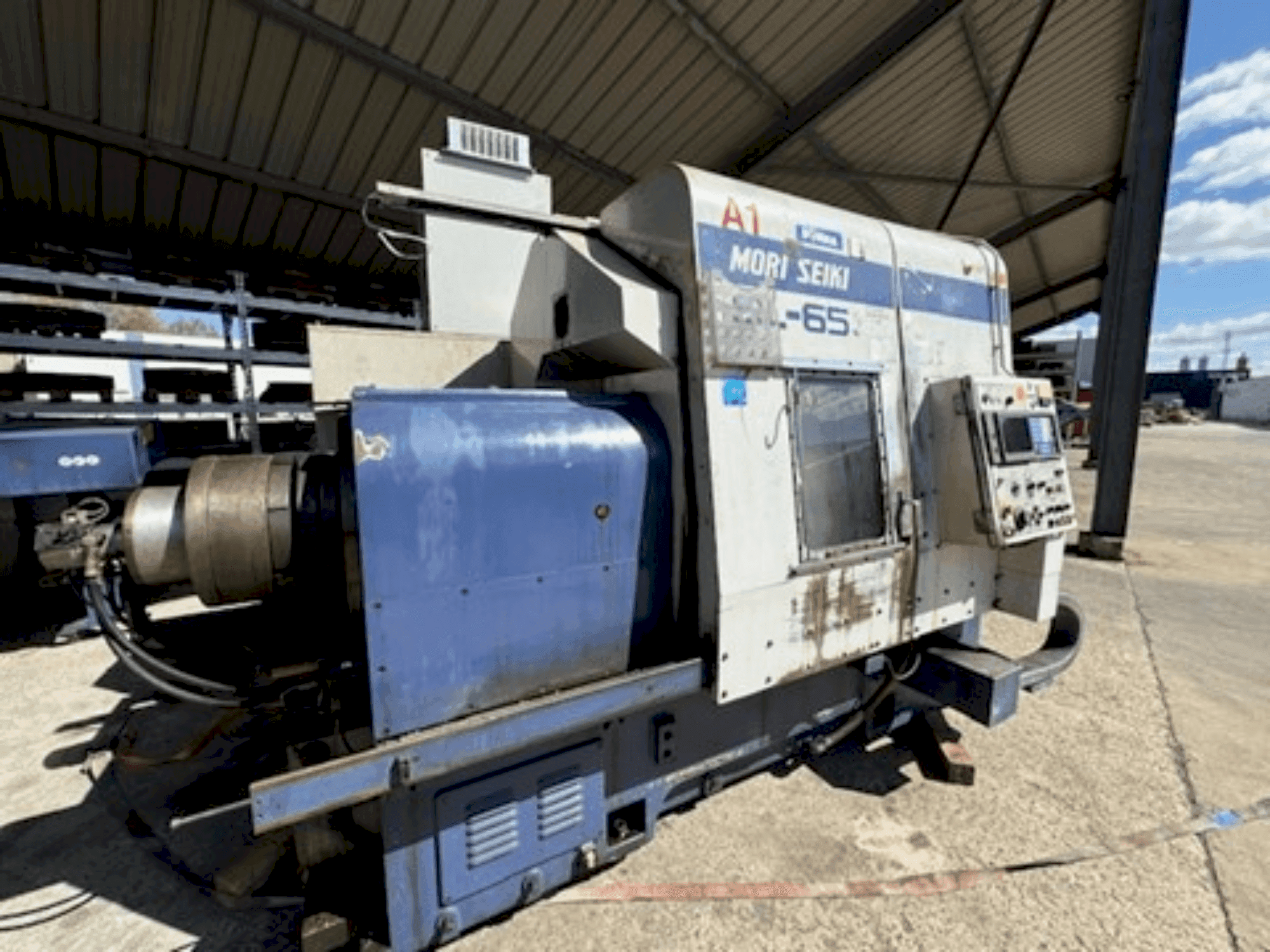 Front view of MORI SEIKI SL-65C machine