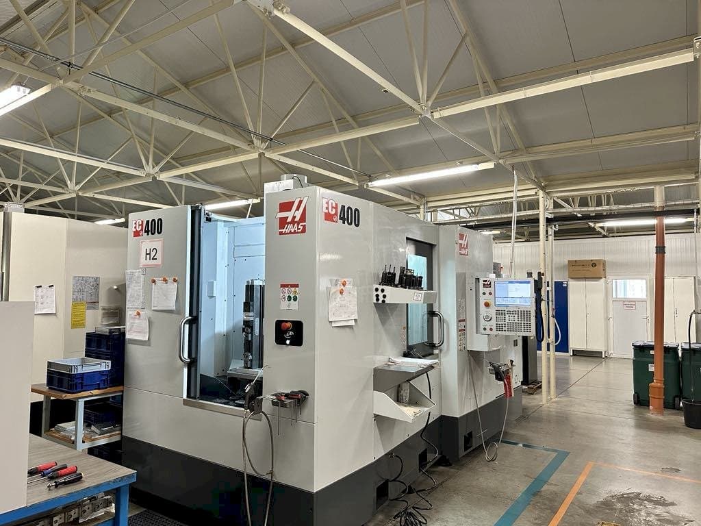 Front view of HAAS EC-400 machine