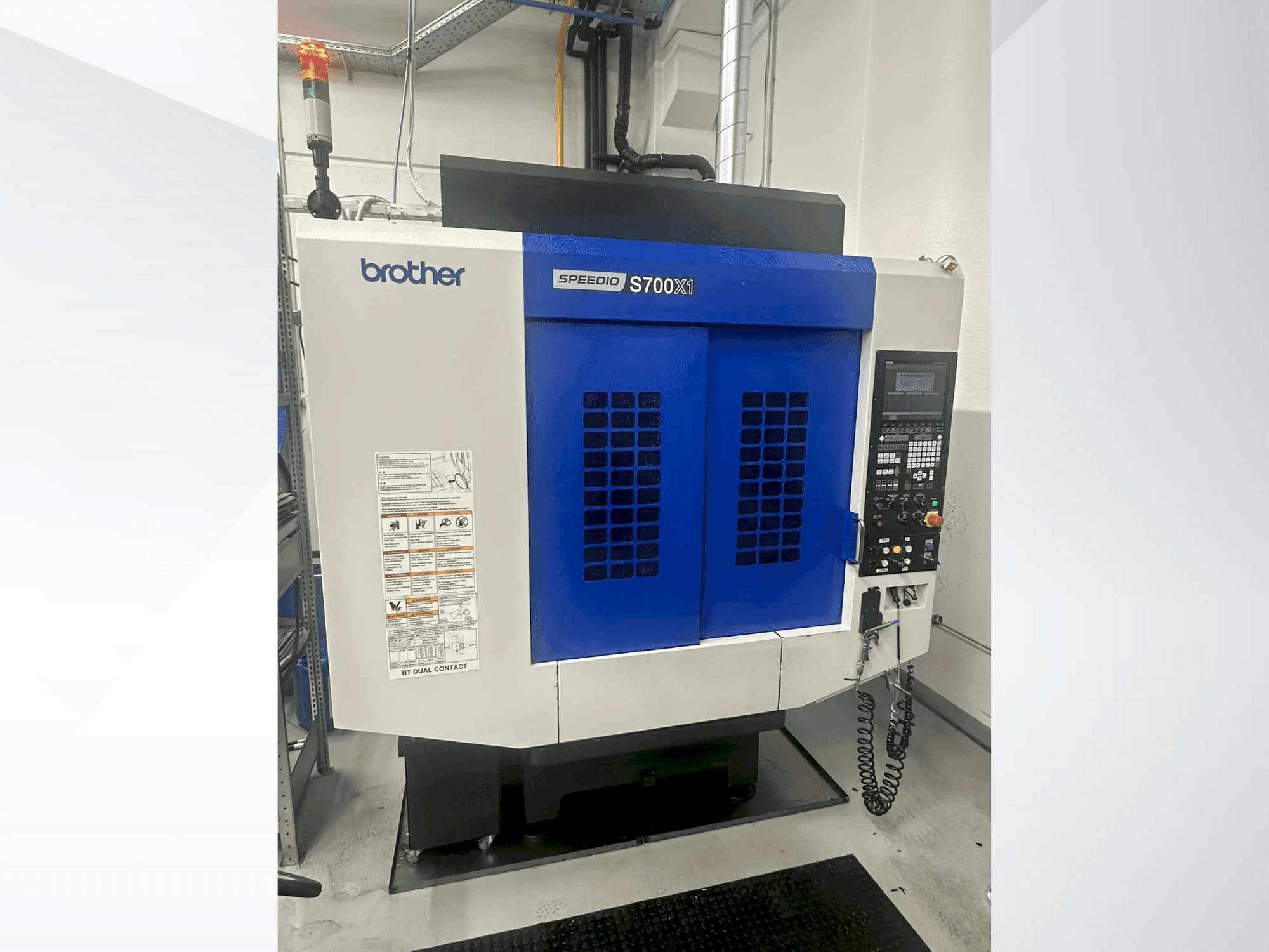 Front view of Brother Speedio S700X1  machine