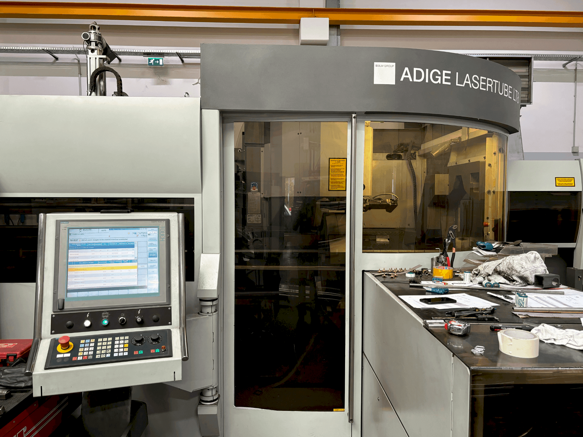 Front view of ADIGE LT8 machine