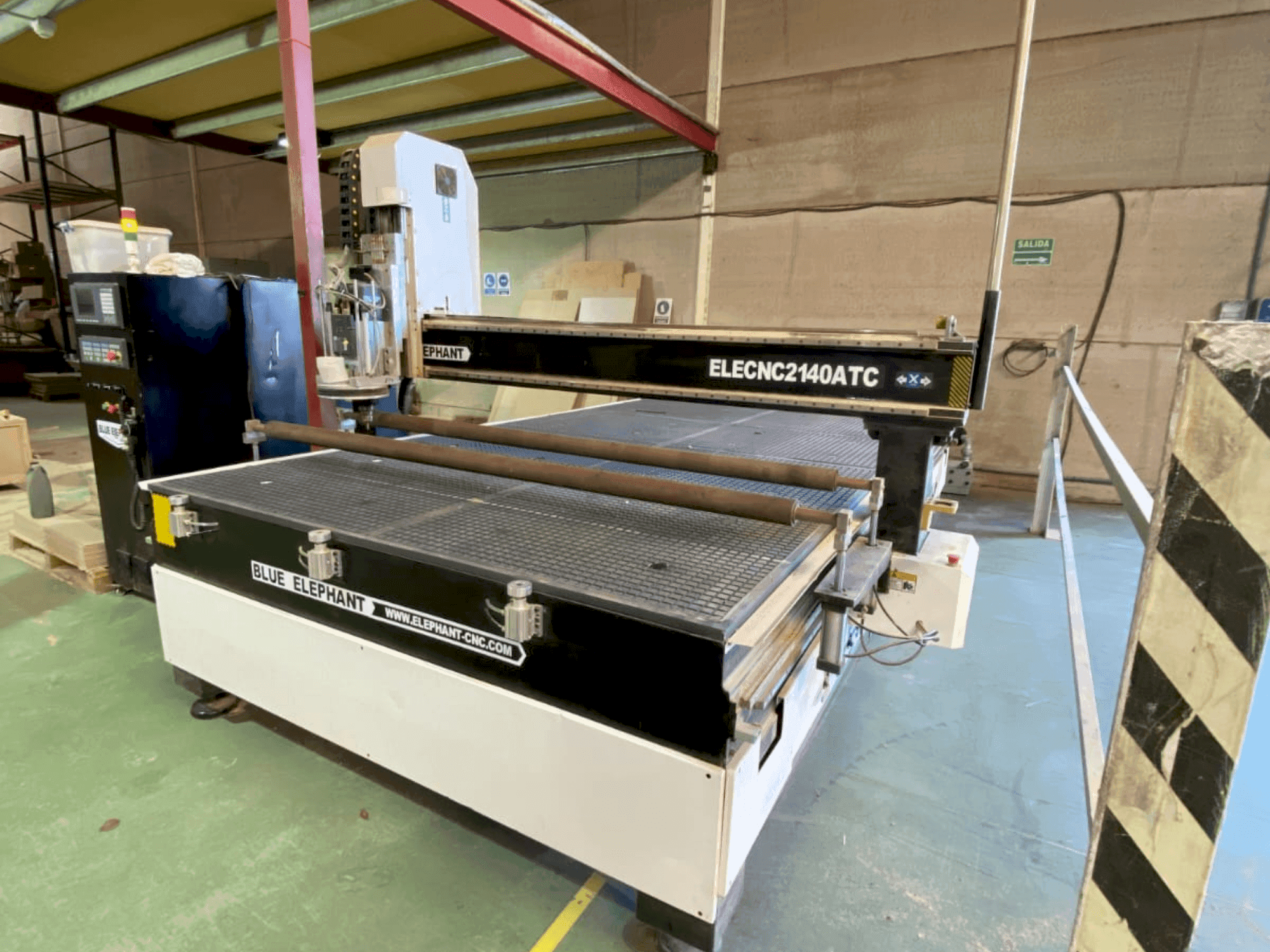 Front view of BLUE ELEPHANT ELECNC 2200x3700  machine