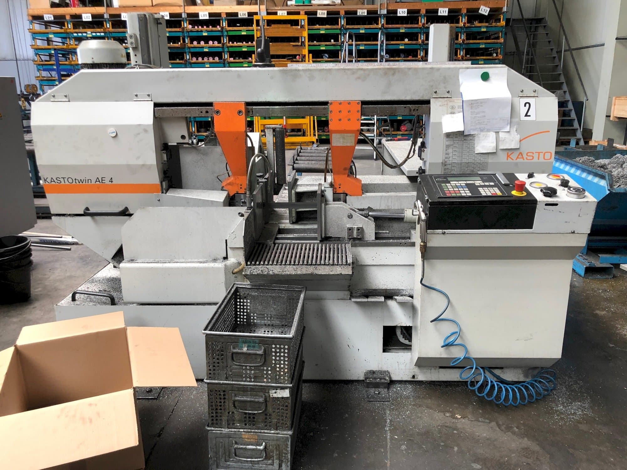 Front view of KASTO twin AE 4 machine