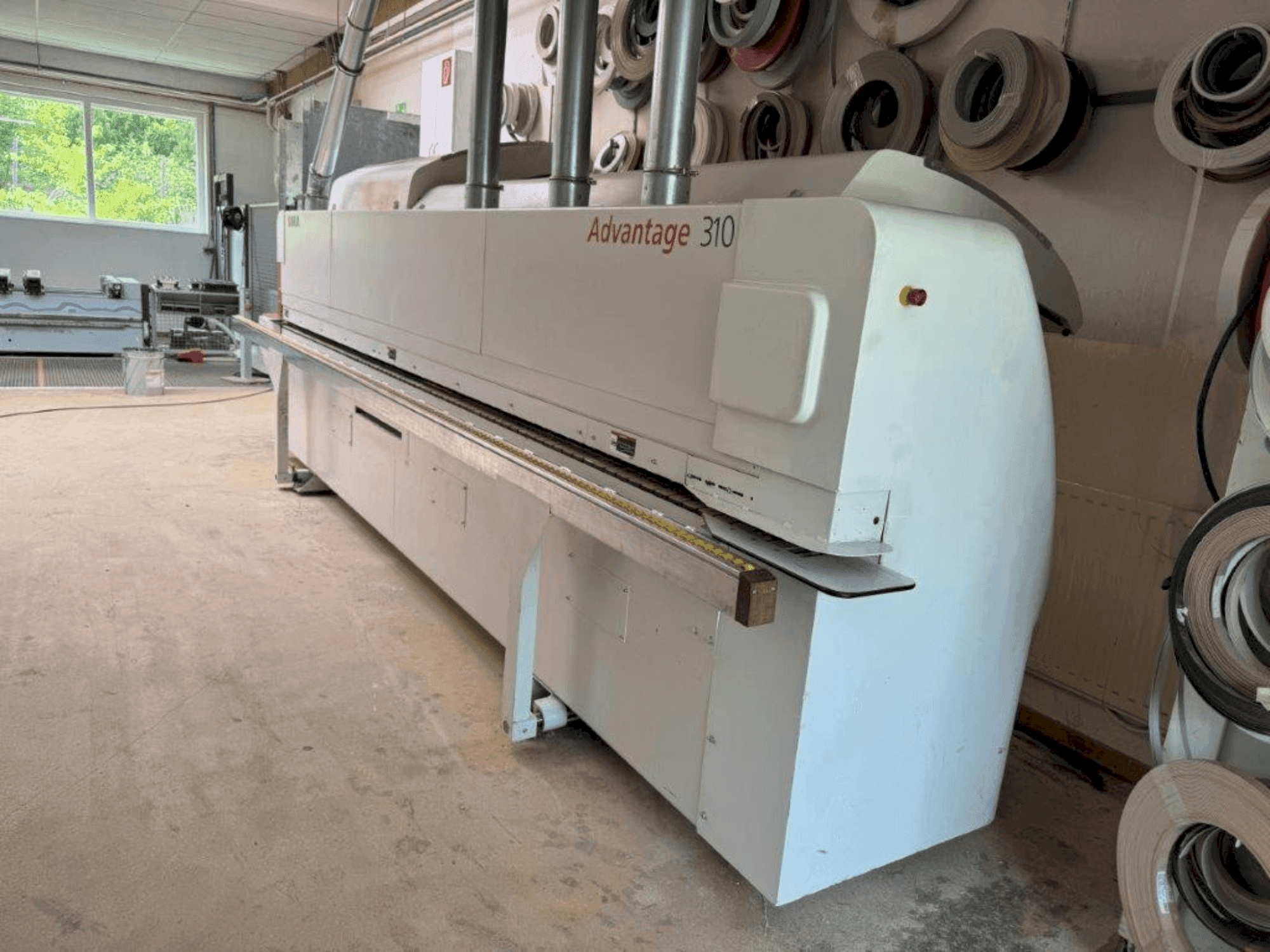 Front view of IMA ADVANTAGE 310  machine