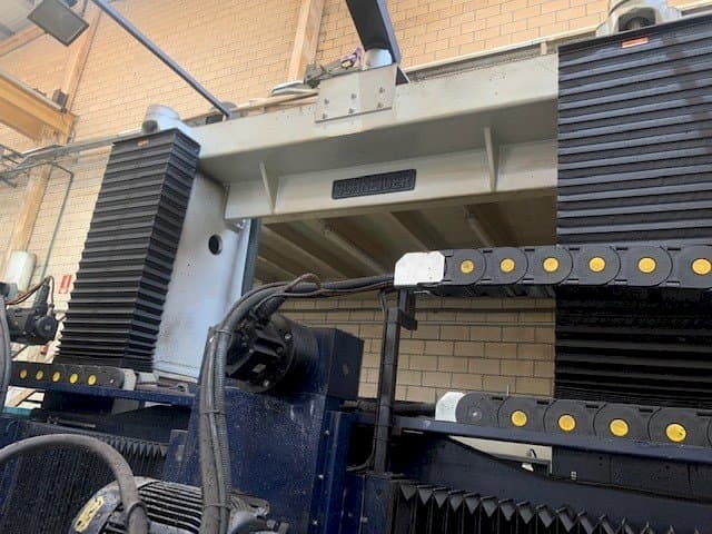 Front view of Schneider DFS-4 machine