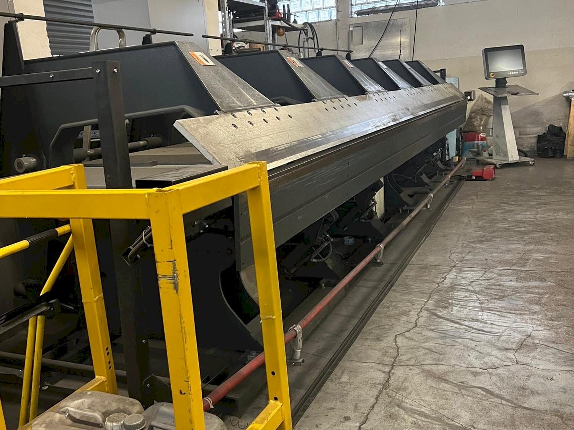 Front view of Jorns  Norma-Line 150-6.4  machine