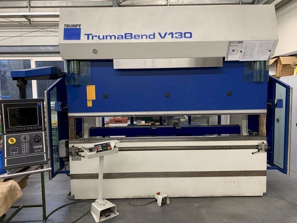 Front view of Trumpf TrumaBend V130X machine
