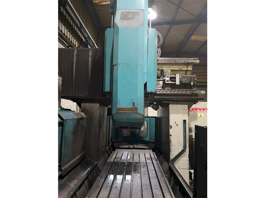 Front view of ANAYAK P-2000 machine