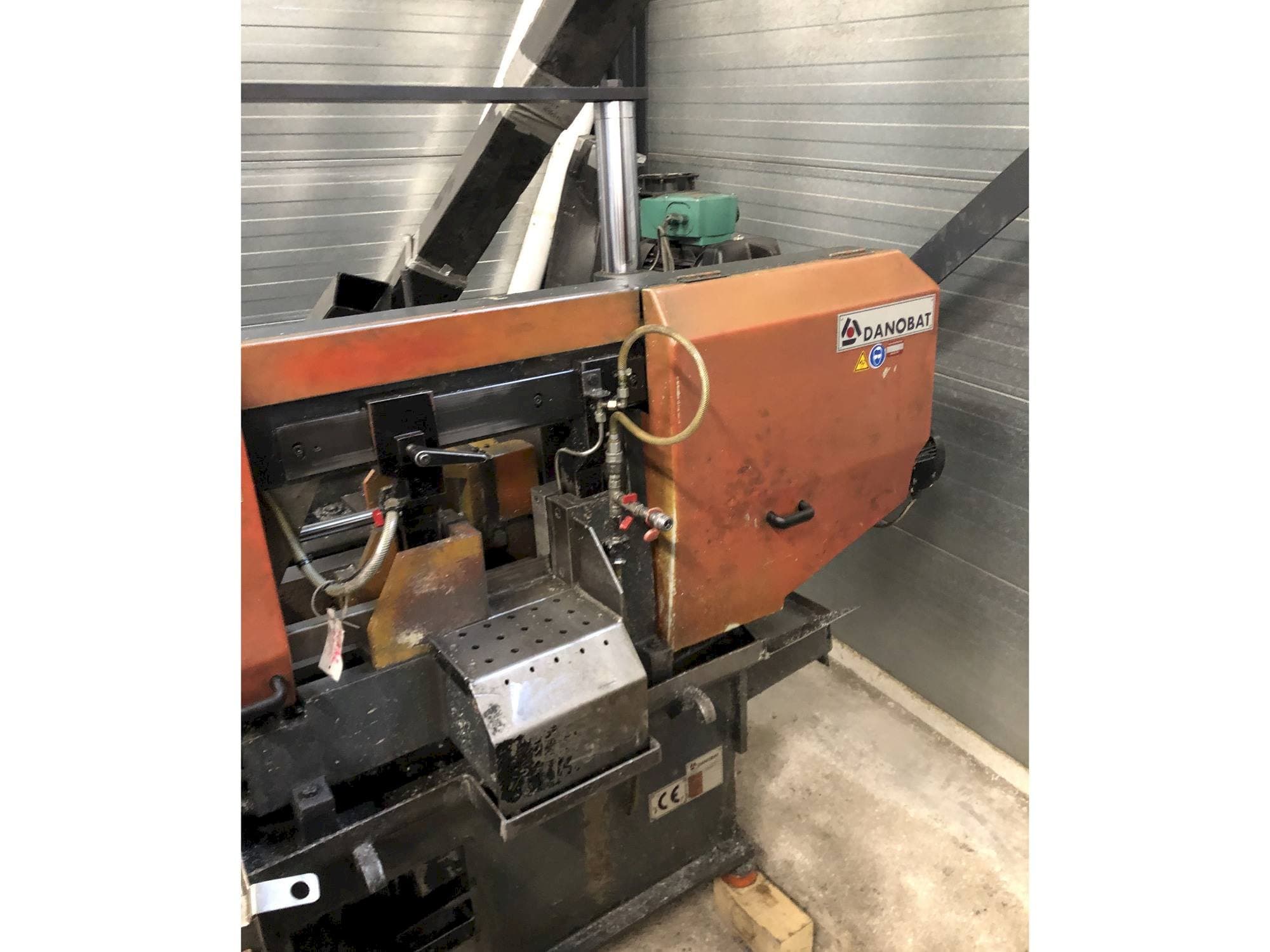 Front view of DANOBAT CR 260 AF CN  machine