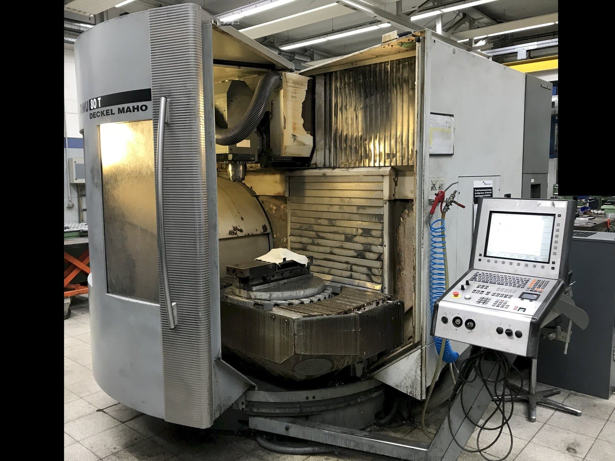 Front view of DECKEL MAHO DMU 80 T  machine