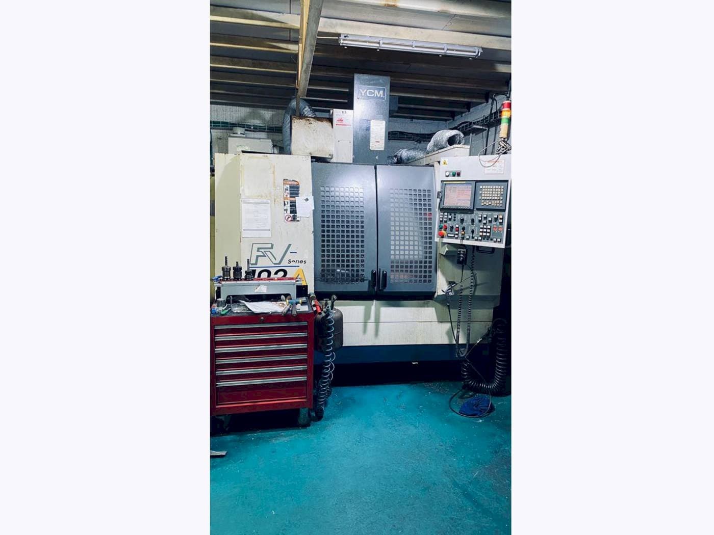 Front view of YCM FV102A machine