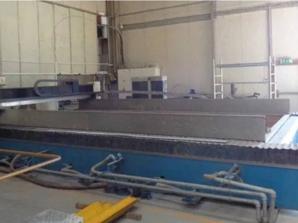 Front view of YC Industry YCWJ-3742-L3060 machine