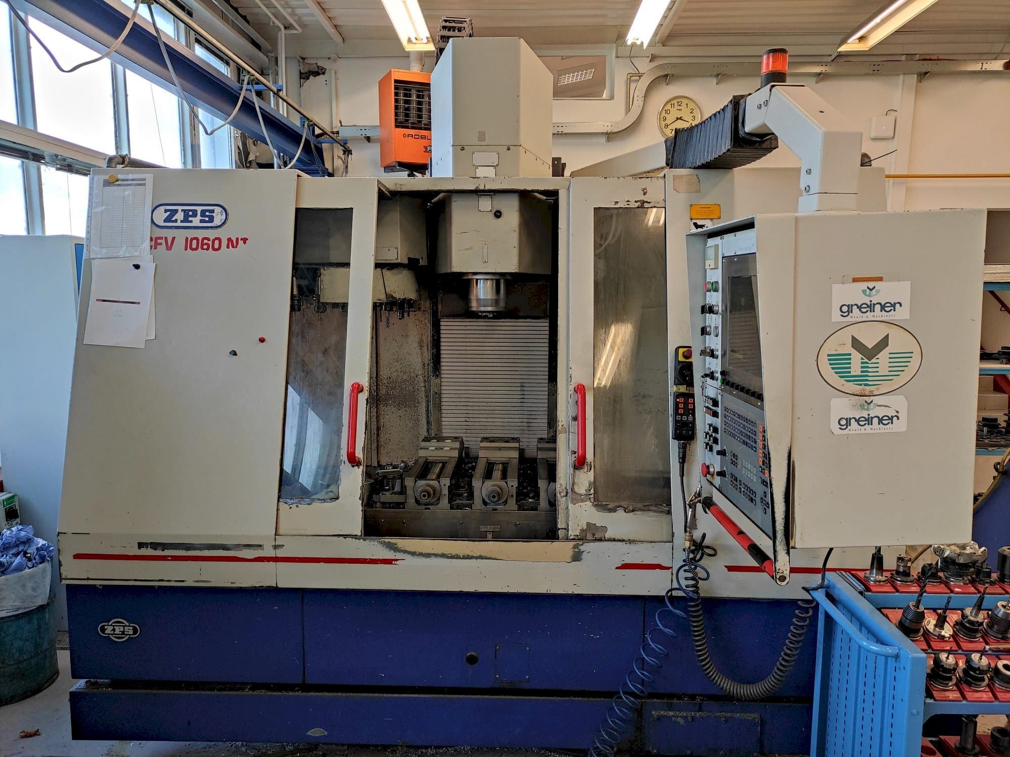 Front view of ZPS MCFV 1060 NT machine