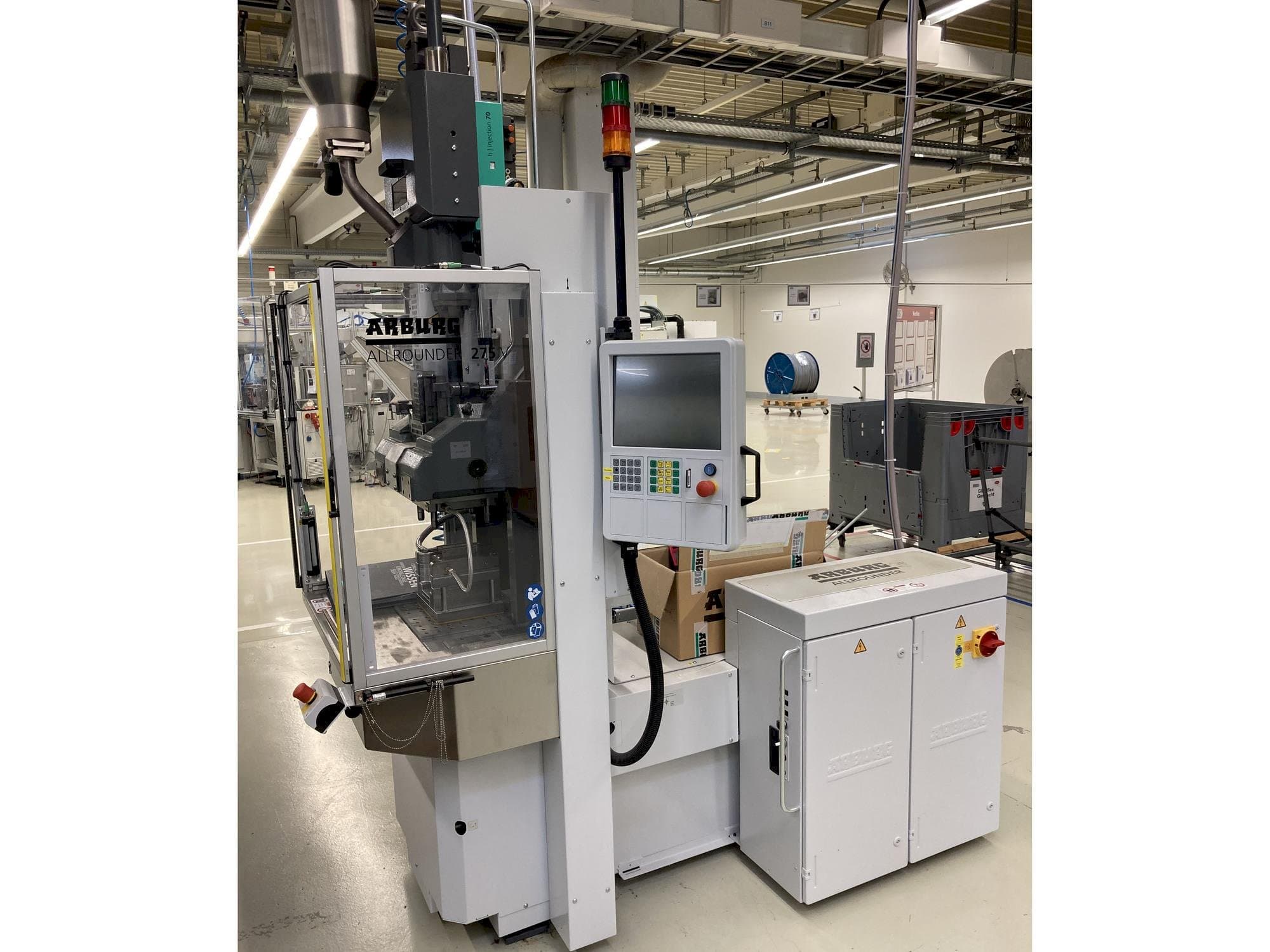 Front view of Arburg Allrounder 275 V 250-70 machine