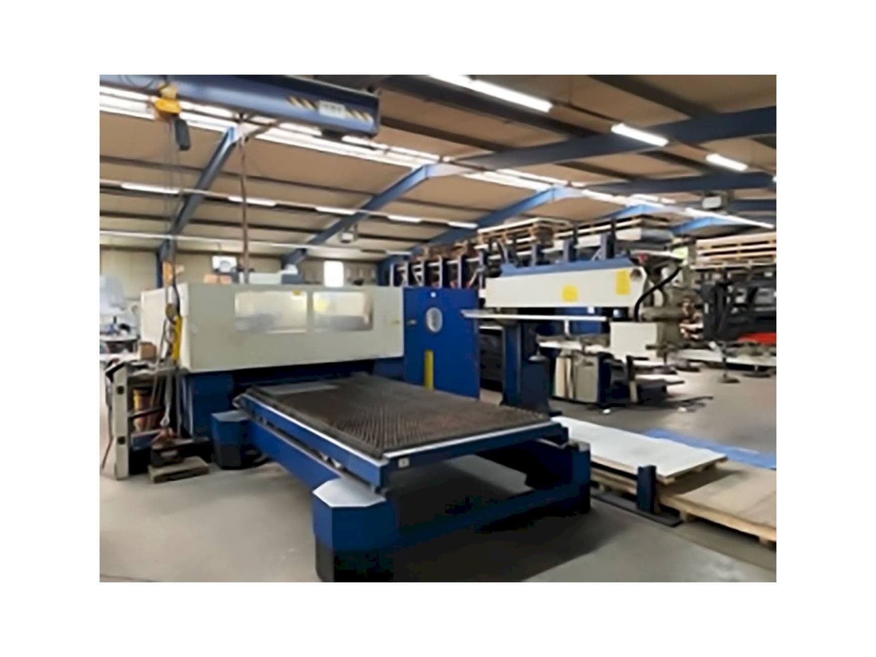 Front view of Trumpf Trumatic L 3030 machine