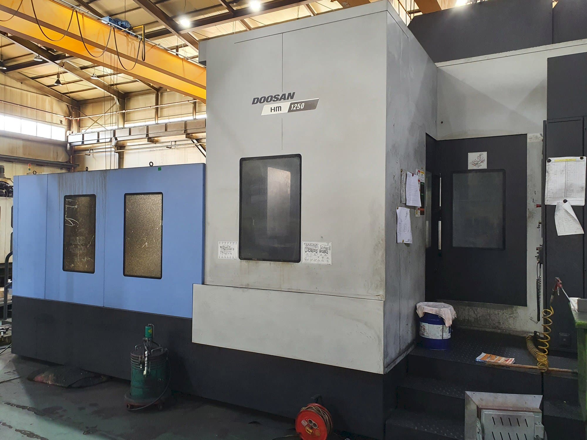 Front view of Doosan HM 1250  machine