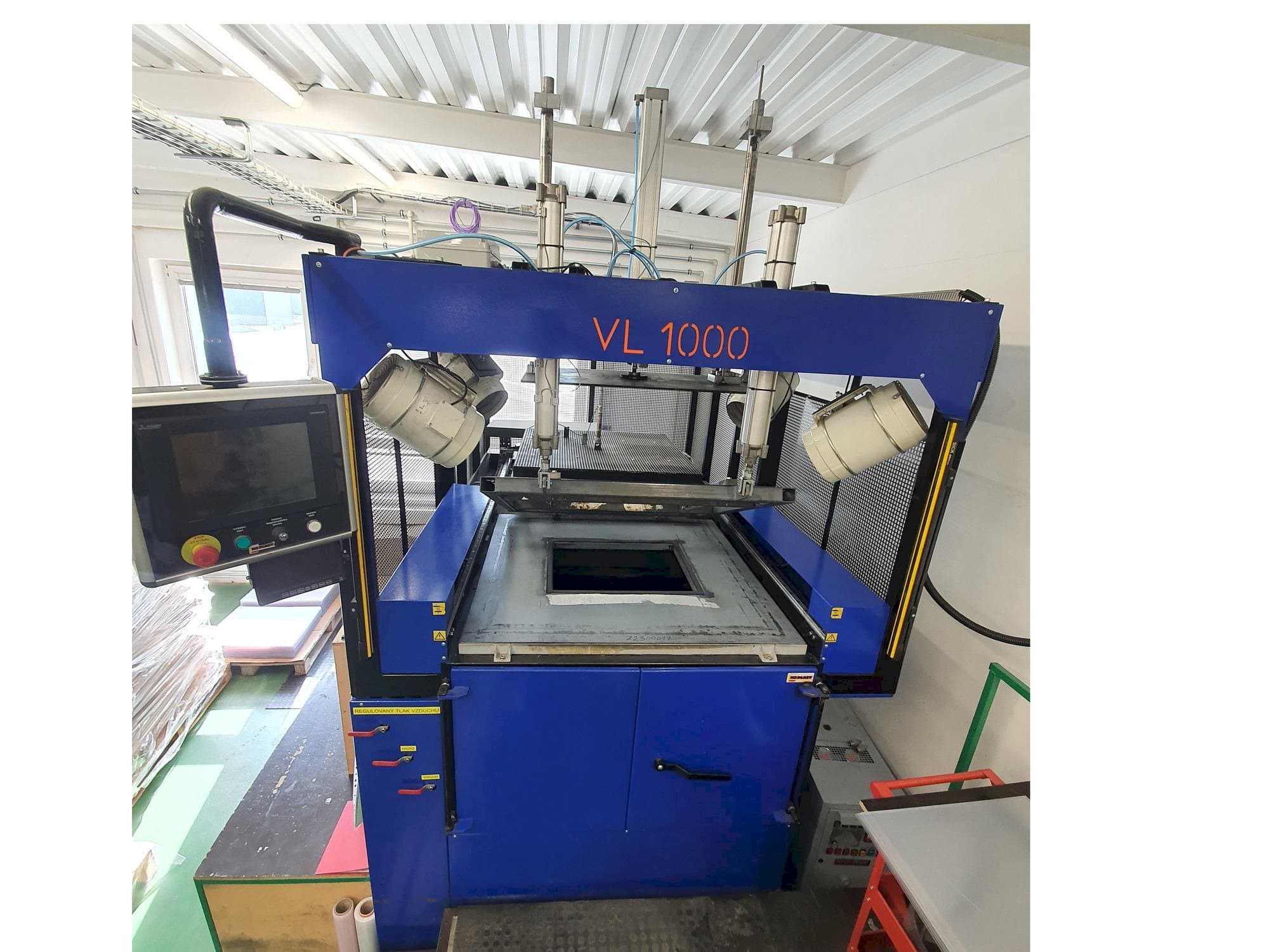 Front view of Koplast VL 1000 machine