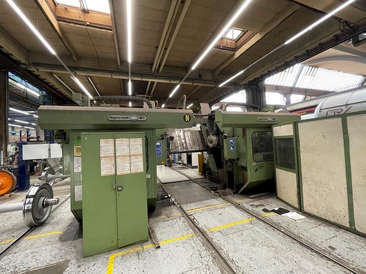 Front view of Hegenscheidt PN 190 machine