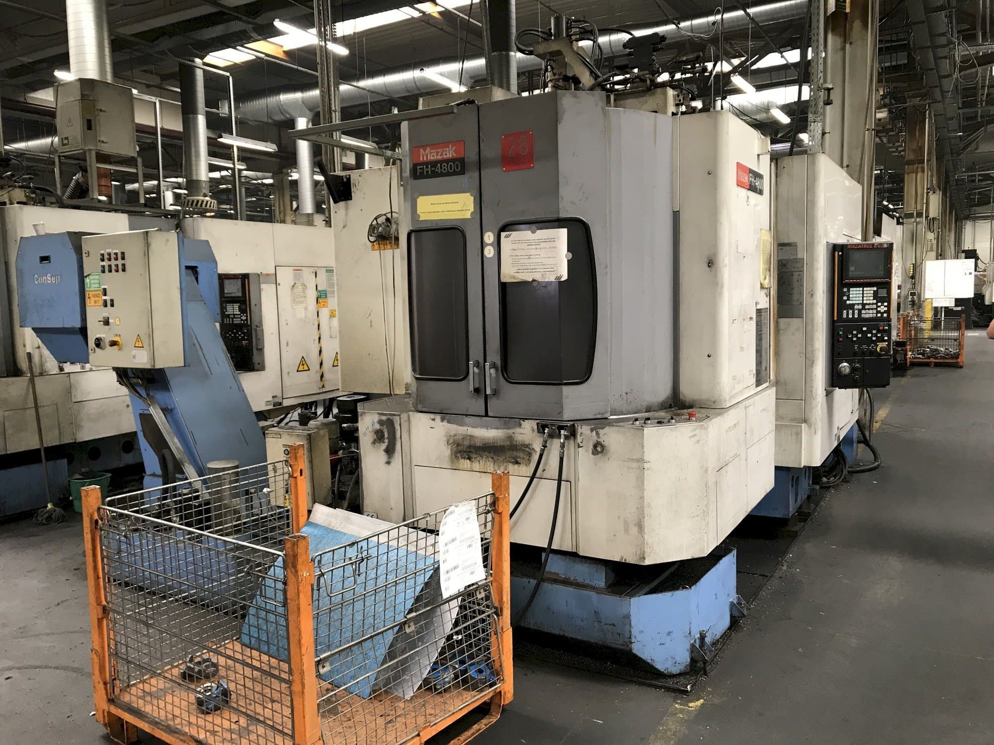 Front view of Mazak FH-4800 40T machine