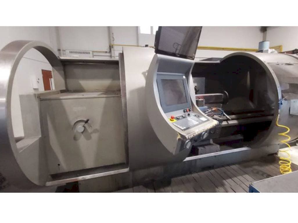 Front view of STYLE 630 machine