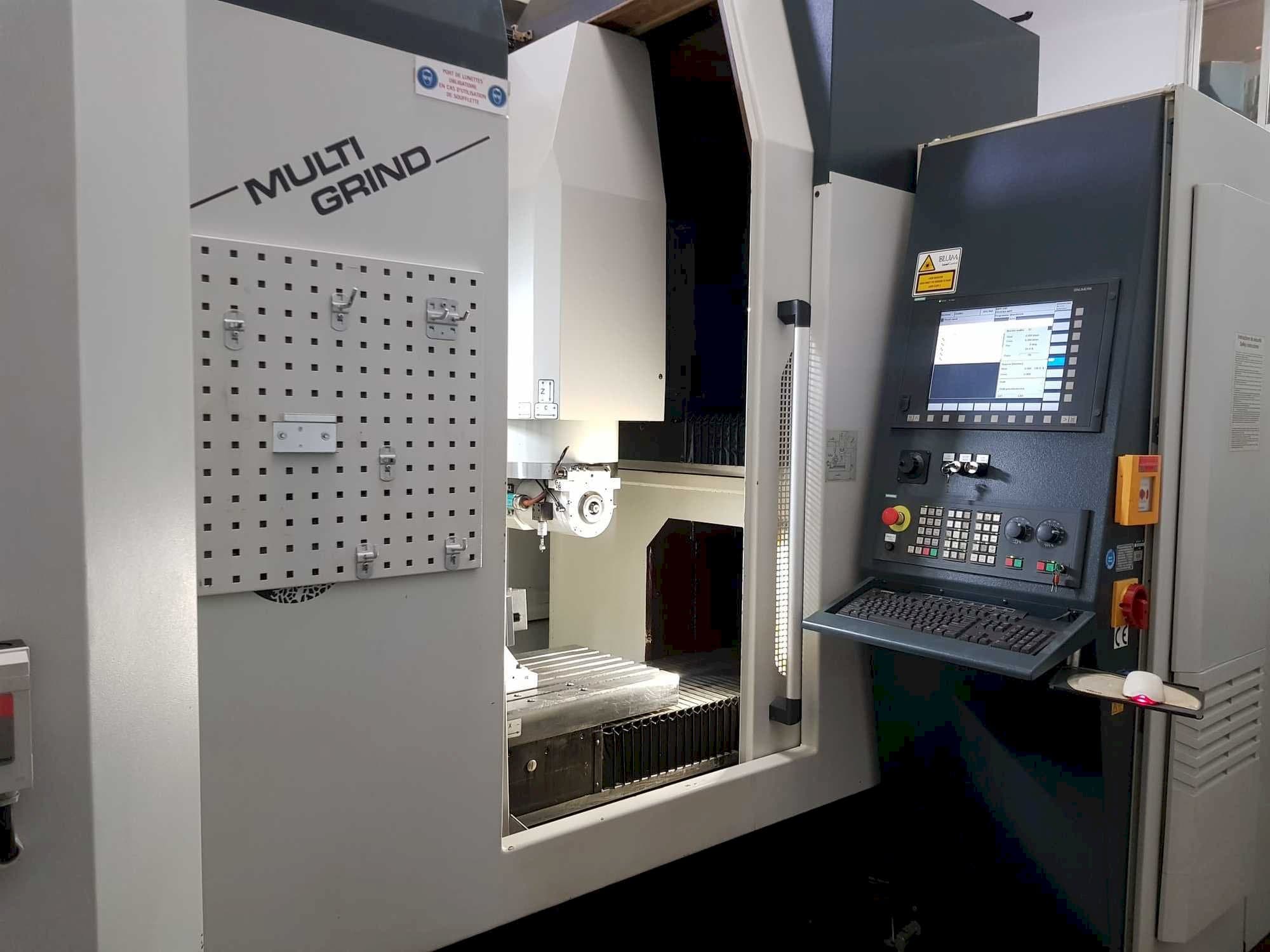 Front view of HAAS Multigrind - HT machine