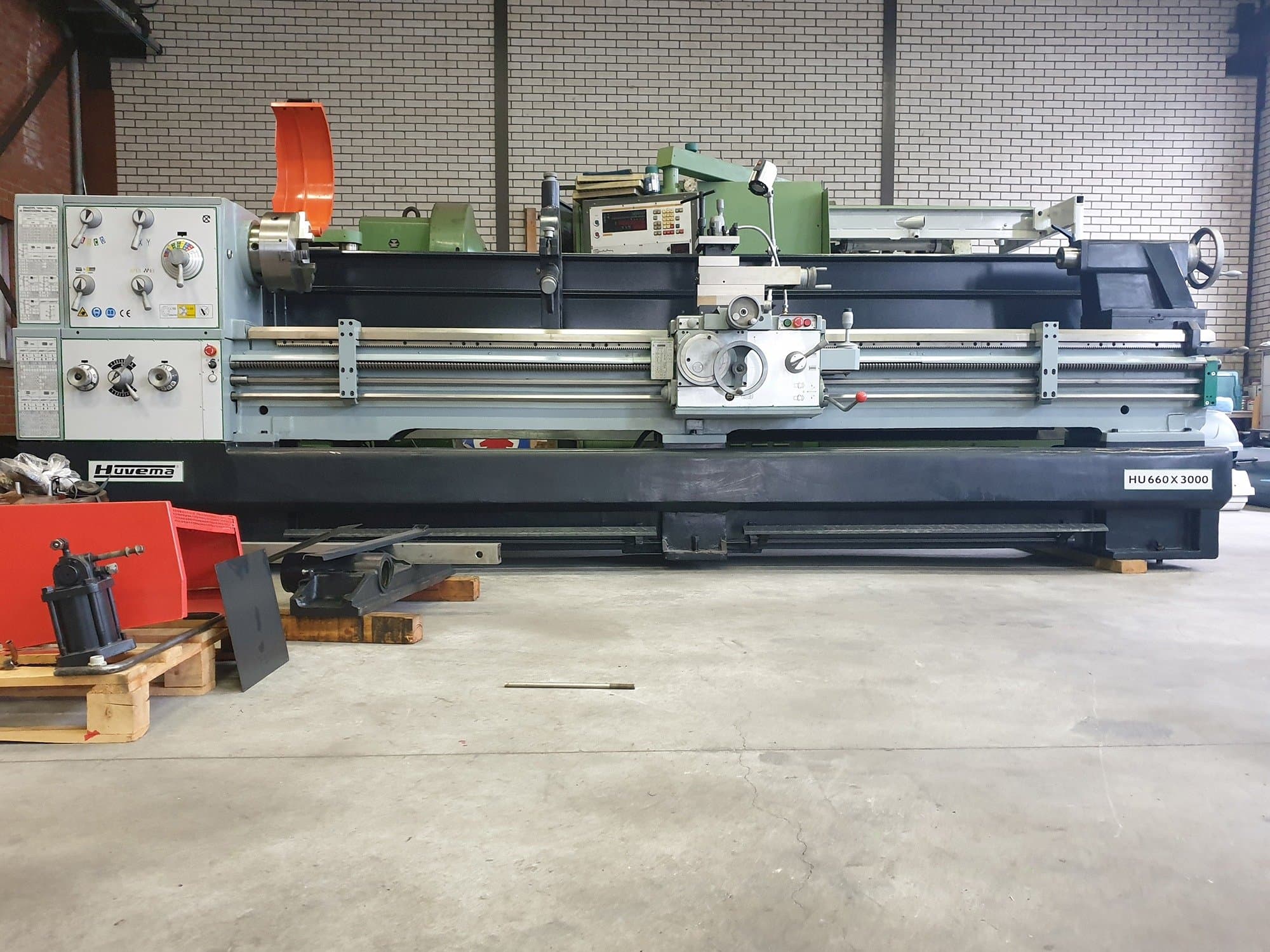 Front view of HUVEMA HU 660 X 3000 Machine