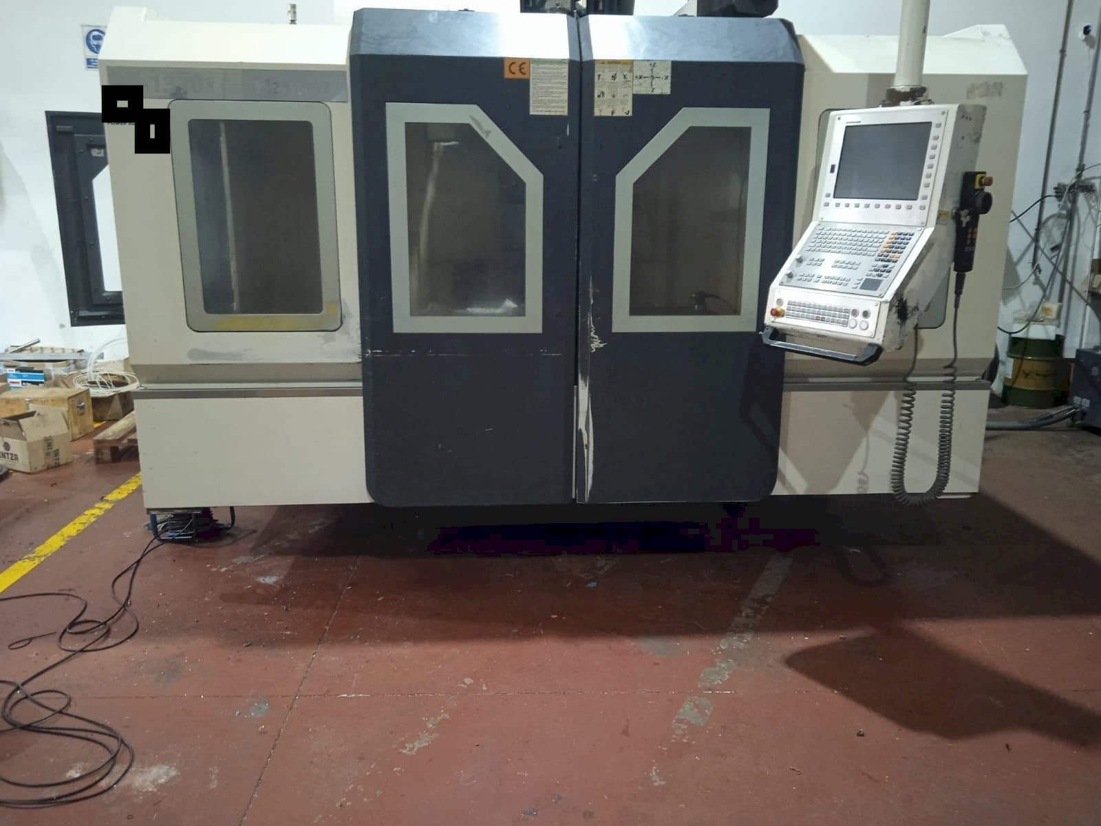 Front view of Hartford LG-1370 machine