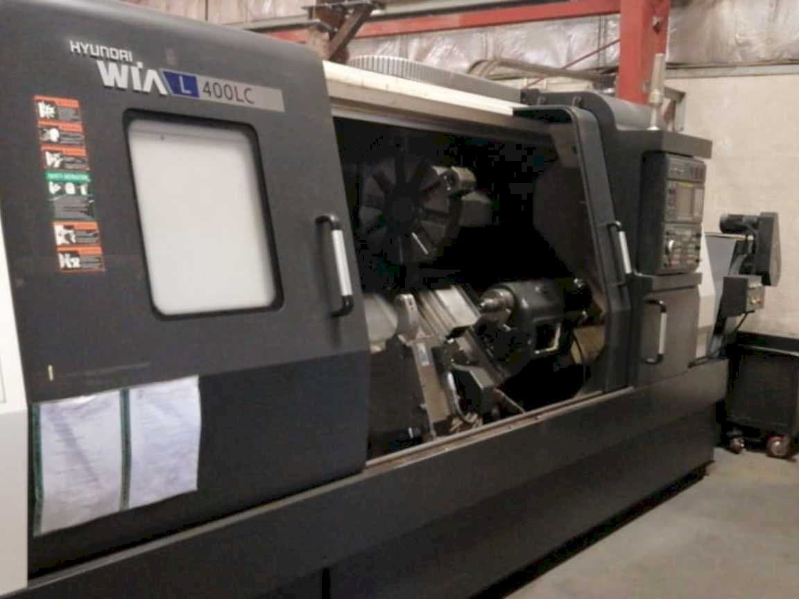 Front view of Hyundai Wia L400LC machine