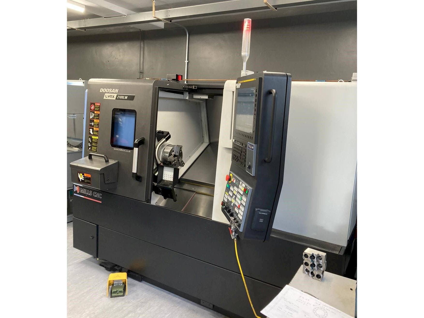 Front view of Doosan Lynx 2100 LMB machine