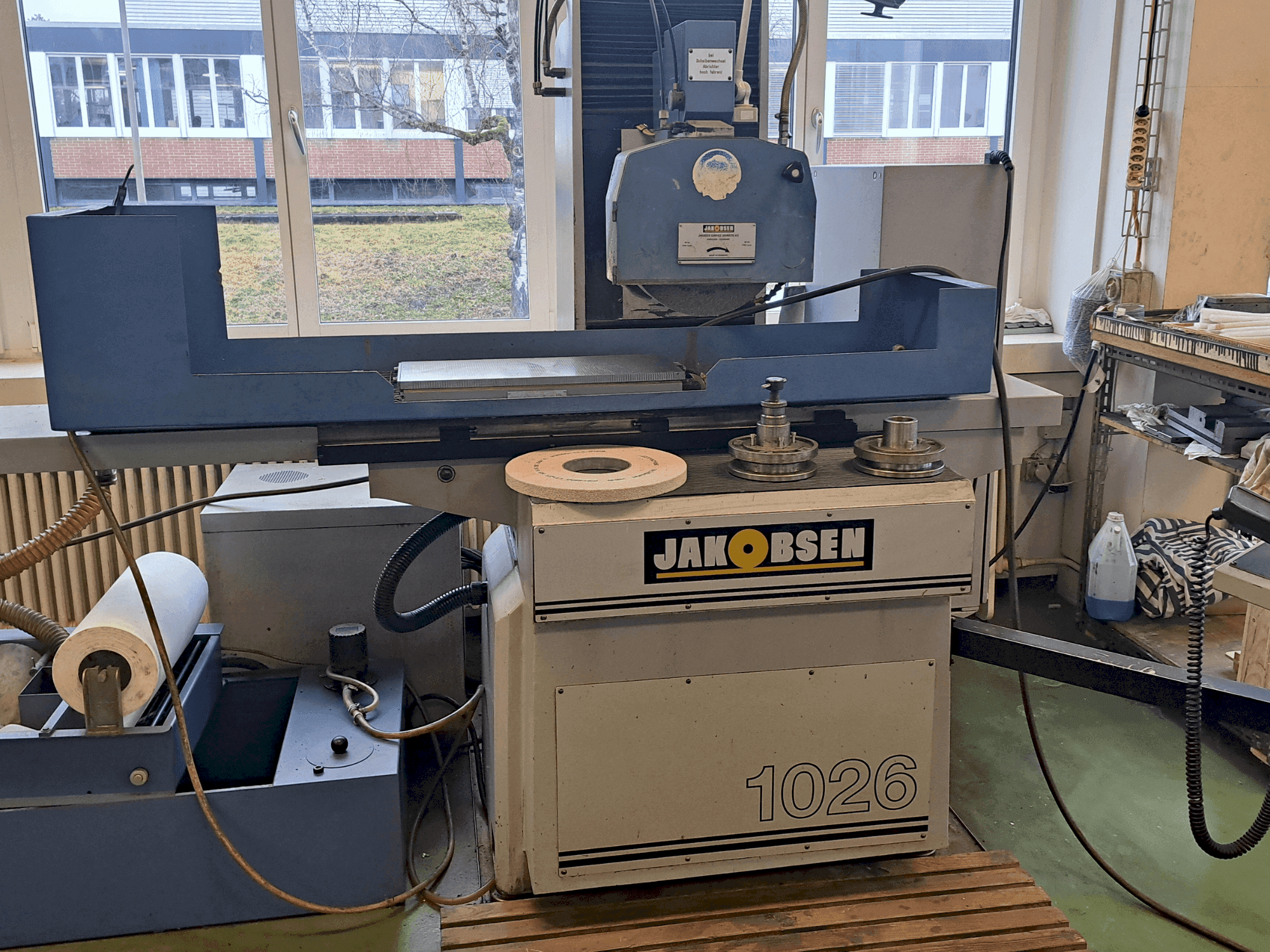 Front view of JAKOBSEN AC-1026  machine