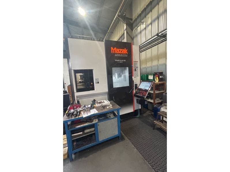 Front view of Mazak Variaxis C-600 machine