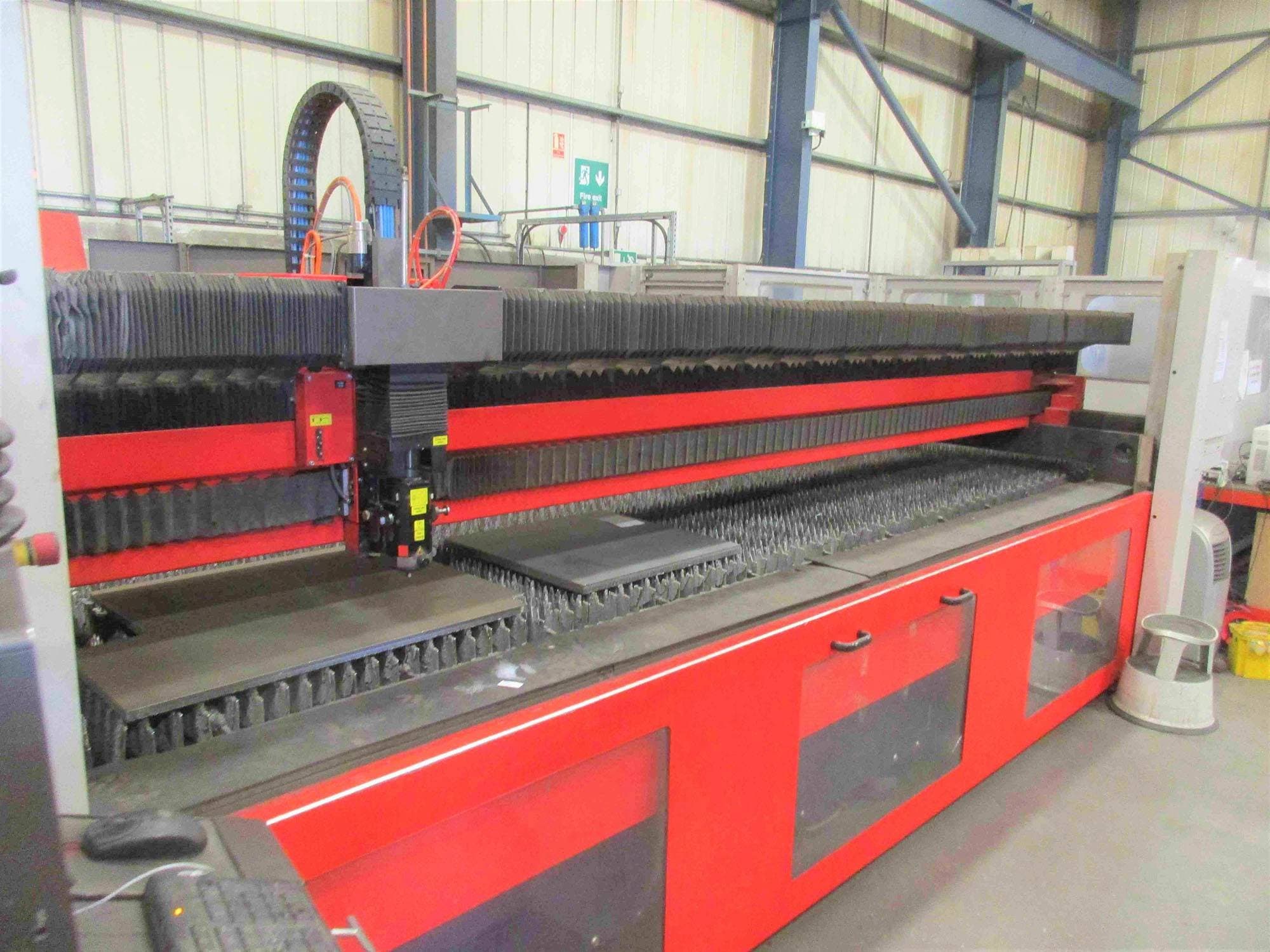 Front view of Bystronic Bystar L 4025-65 machine