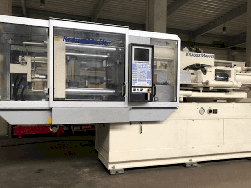 Front view of Krauss Maffei 150-700 C2 machine