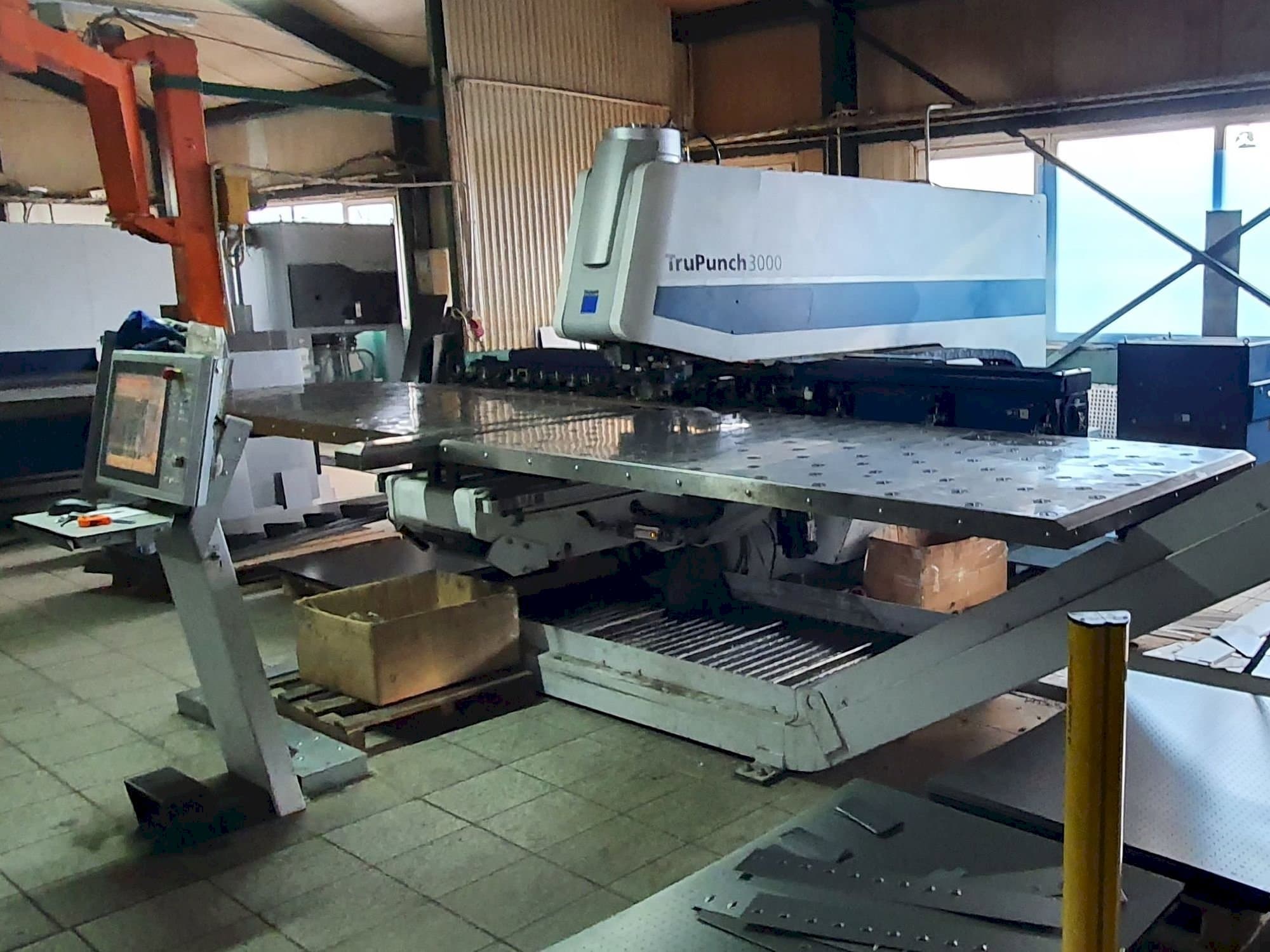 Front view of Trumpf TruPunch 3000 S11 machine