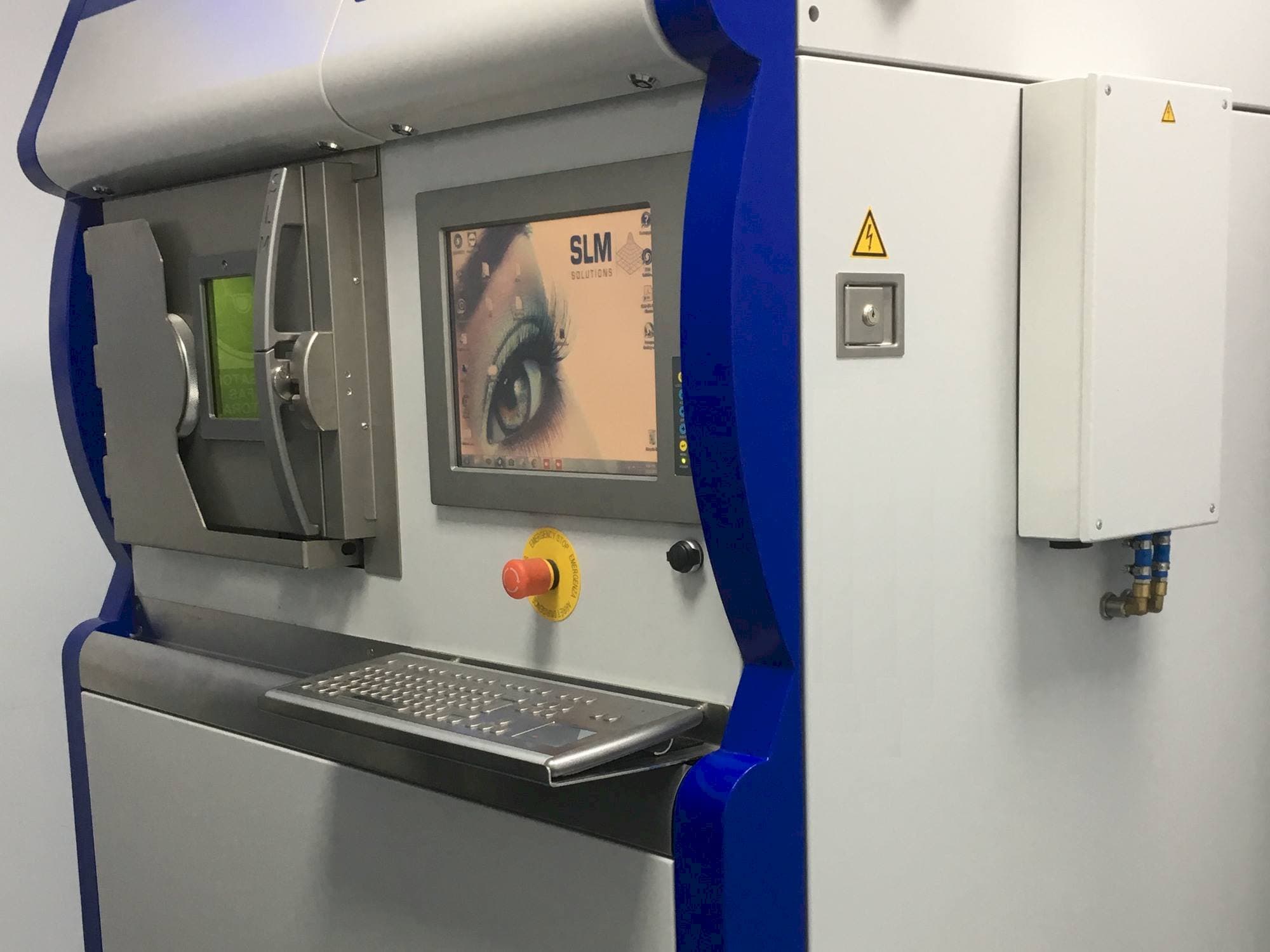 Front view of SML  125HL  machine