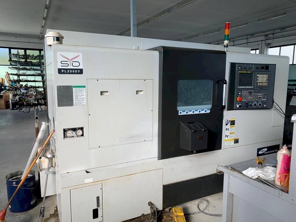 Front view of SMEC PL 2000Y  machine