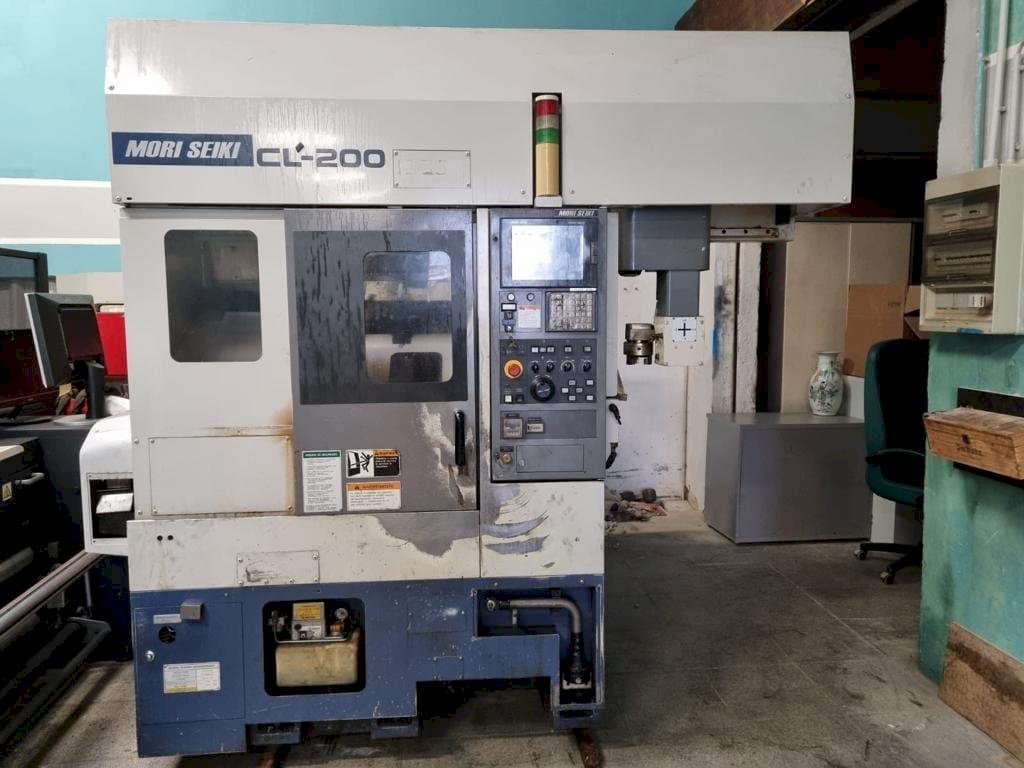 Front view of MORI SEIKI CL-200 machine