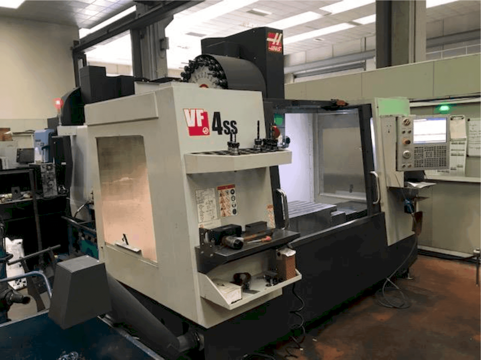 Left side view of HAAS VF 4 SS machine