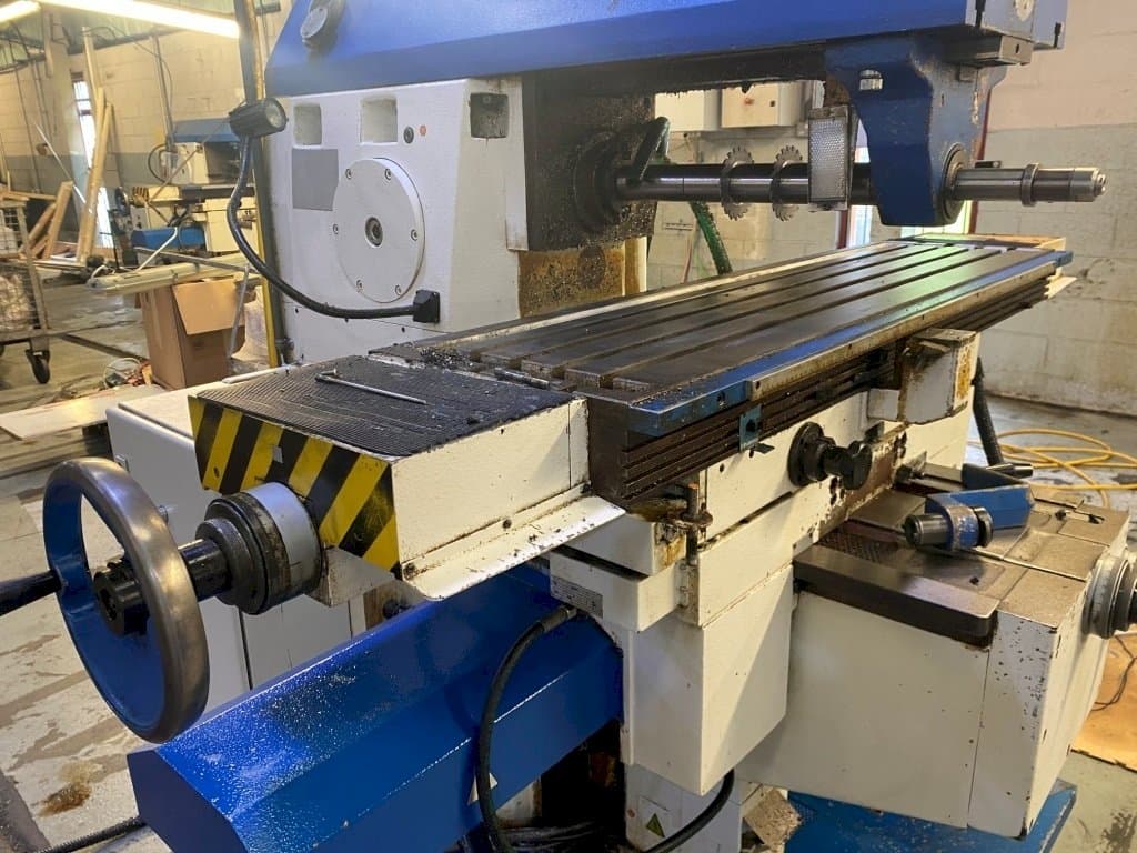 Front view of TOS Olomouc FGU 32  machine