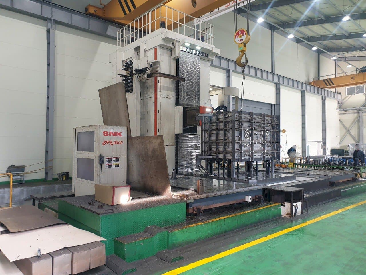 Front view of SNK BFR-3500 machine